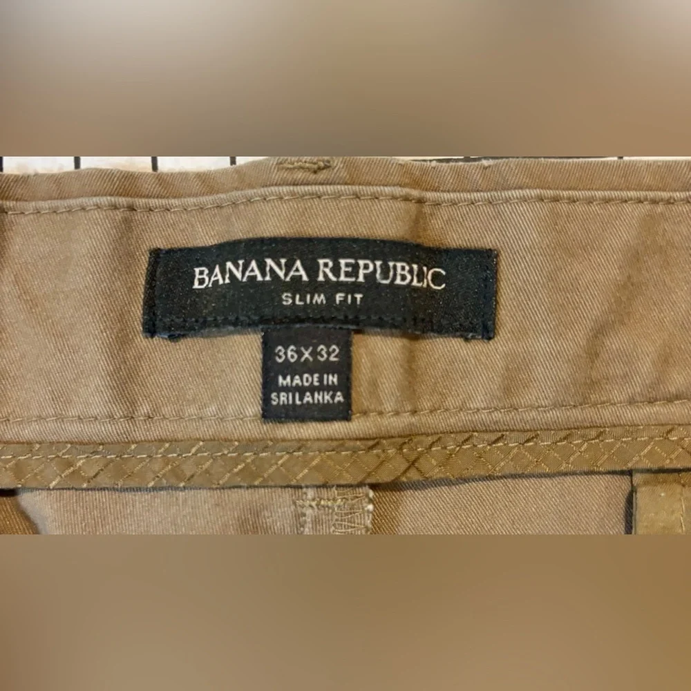 Banana Republic these banana
